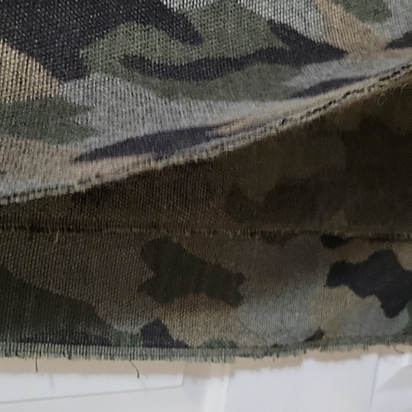 Camo print scarf - Picture 4 of 4